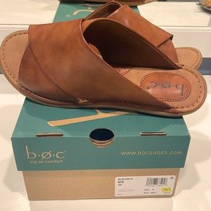 NEW IN BOX! B.O.C Tan leather slides